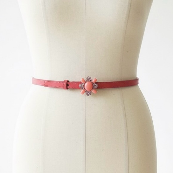 NWOT  Coral belt